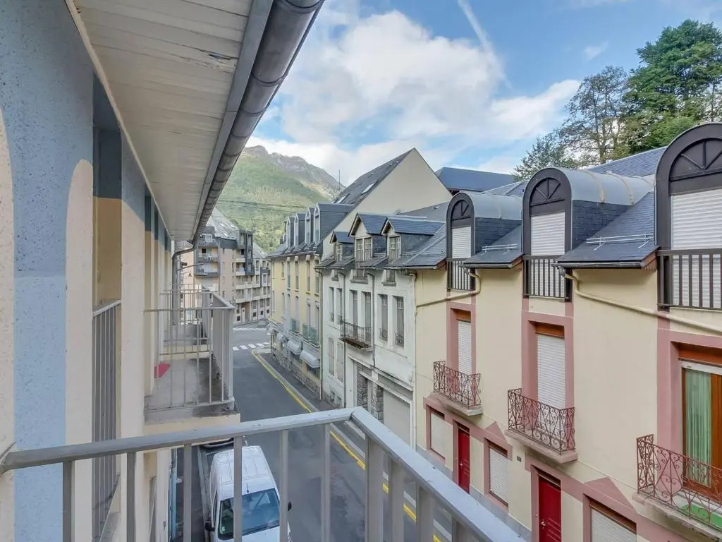 Appartement Cauterets, 1 pièce, 4 personnes - FR-1-401-55
