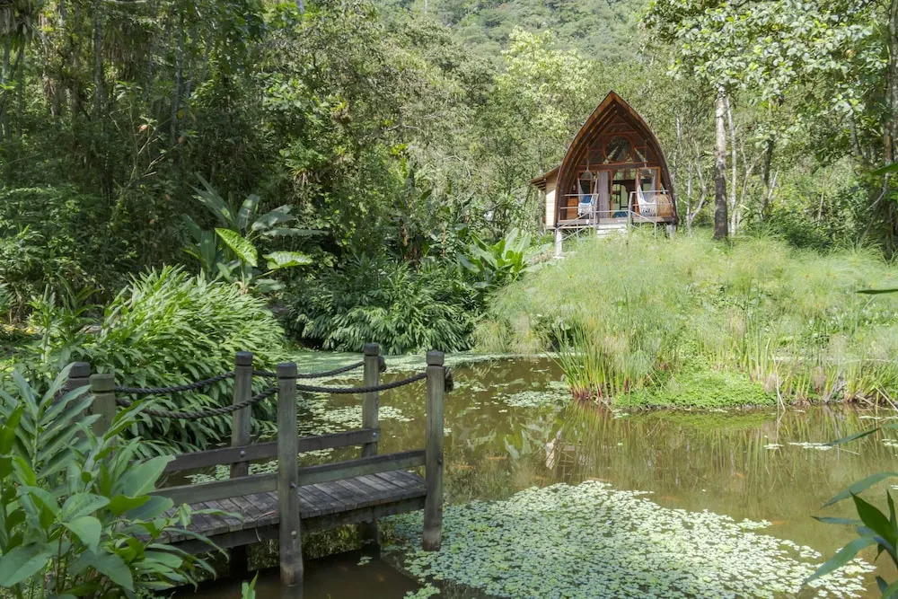 Sacha Urco Lodge -Private Cloud Forest Reserve in Mindo-4x4 Recommended March-April