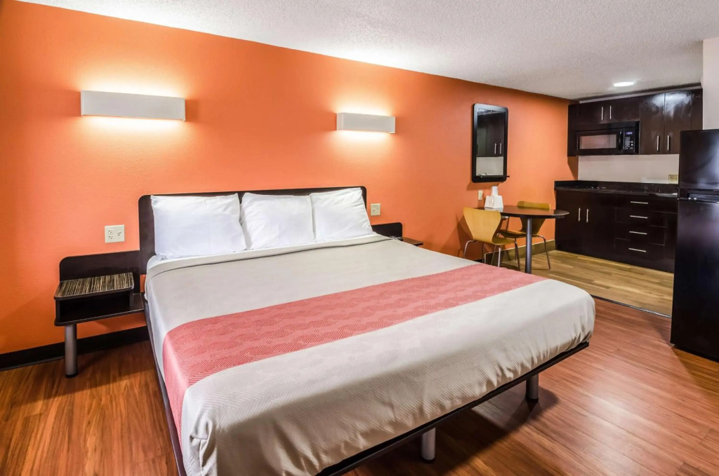 Motel 6-Troutville, VA