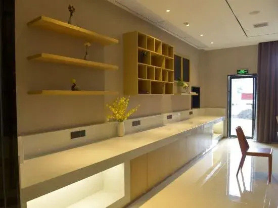 City Comfort Inn Hotel (Yichang Yuan'an Government Affairs Center Bus Station)