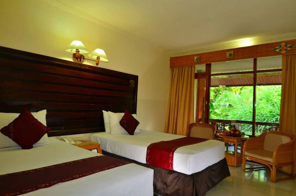 Inna Sindhu Beach Hotel & Resort