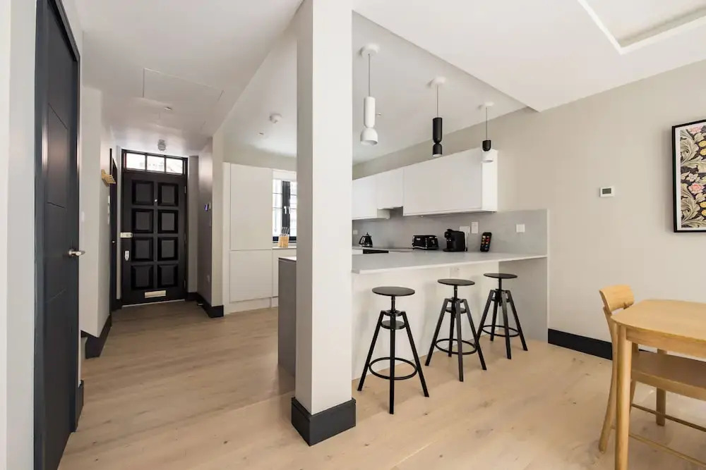 The Muse s Mansion - Covent Garden By Frankie Says