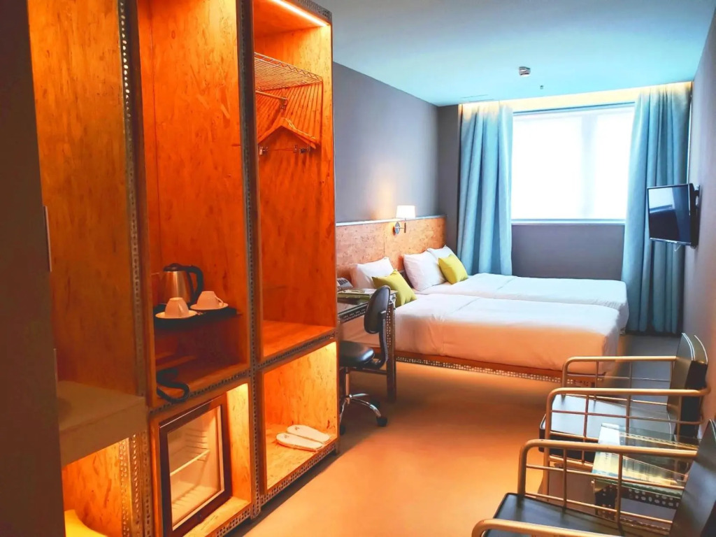 IND Hotel