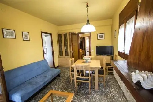 Casa De Vacaciones "CAL VIVES"