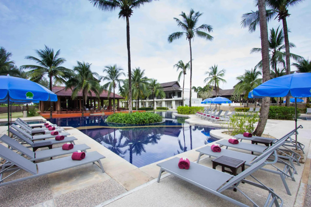 Palm Galleria Resort