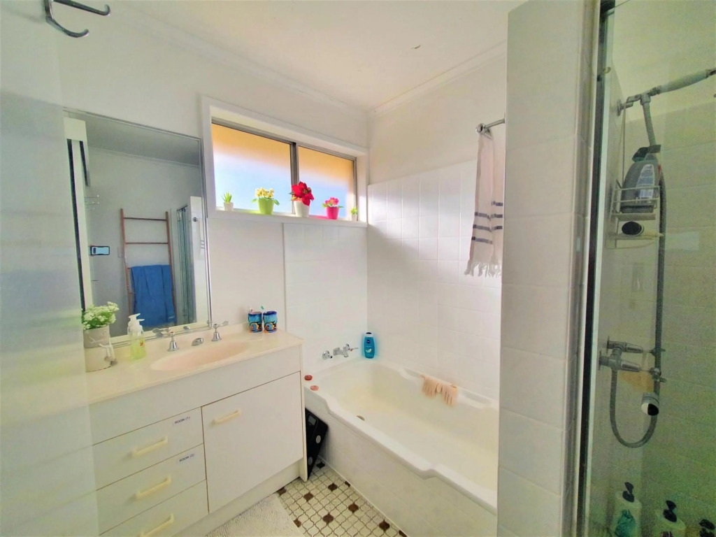 Amazing City Location-Private Room in a Share House-2 Rooms available