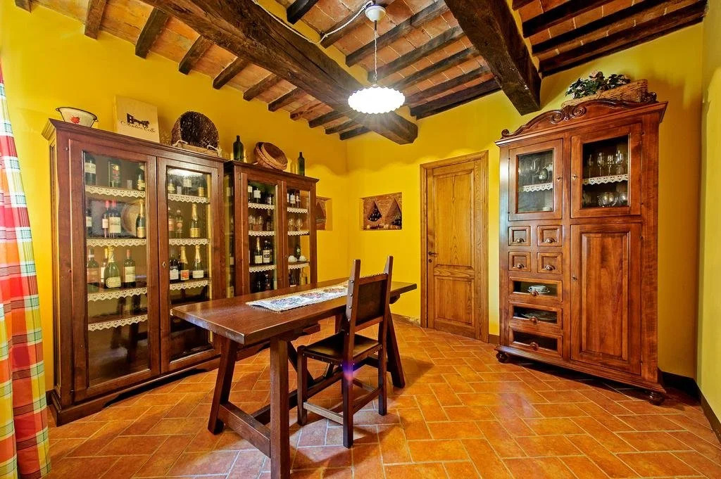 Colle Di Mezzo