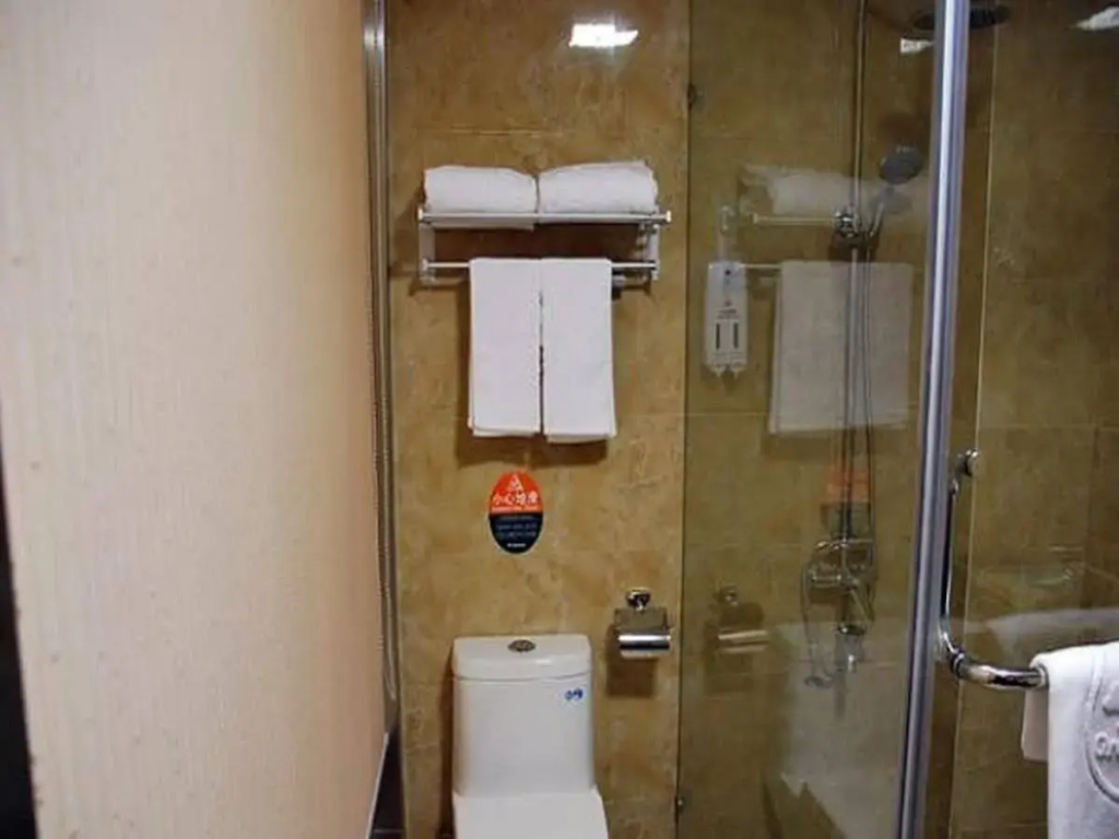 GreenTree Inn Nanjing Tangshan Town Hot Spring Express Hotel