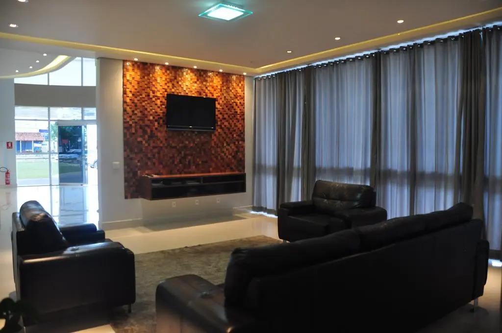 Kamur Plaza Hotel