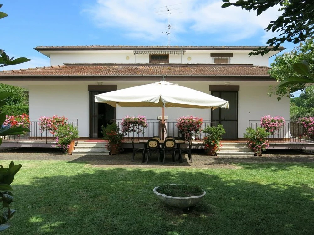 Sergy1 - villino con giardino al mare