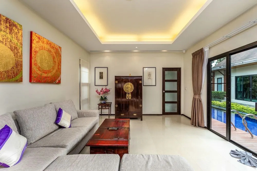 Villa Savu by Tropiclook