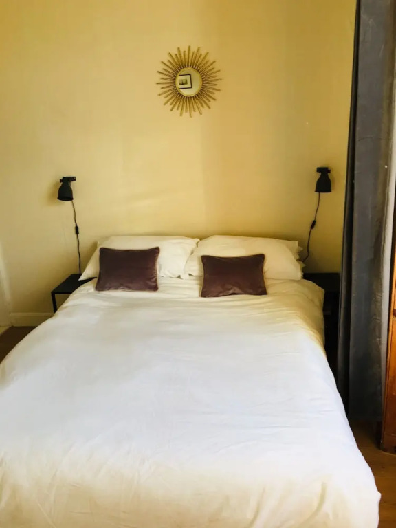 Flat In Stockbridge