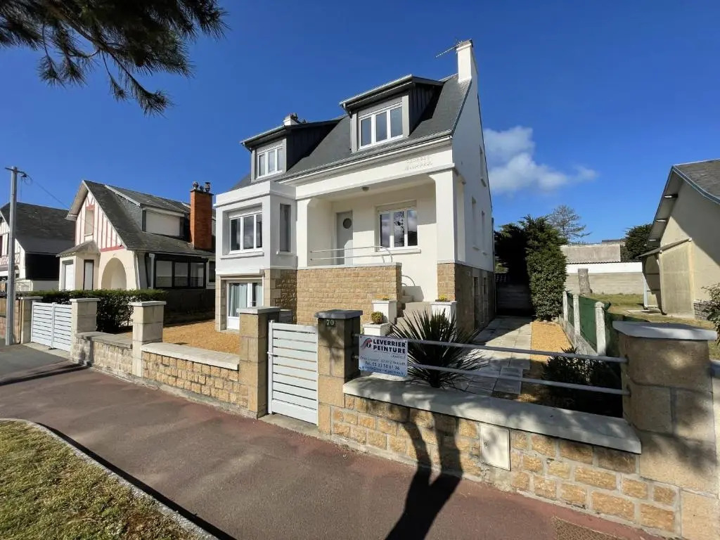 Maison Jullouville, 7 pièces, 9 personnes - FR-1-361-164