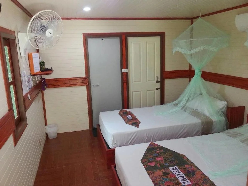 Khao Sok Royal Bamboo Lodges - SHA Certified