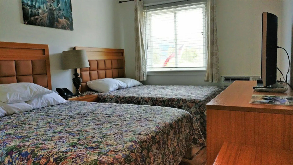 Pemberton Hotel