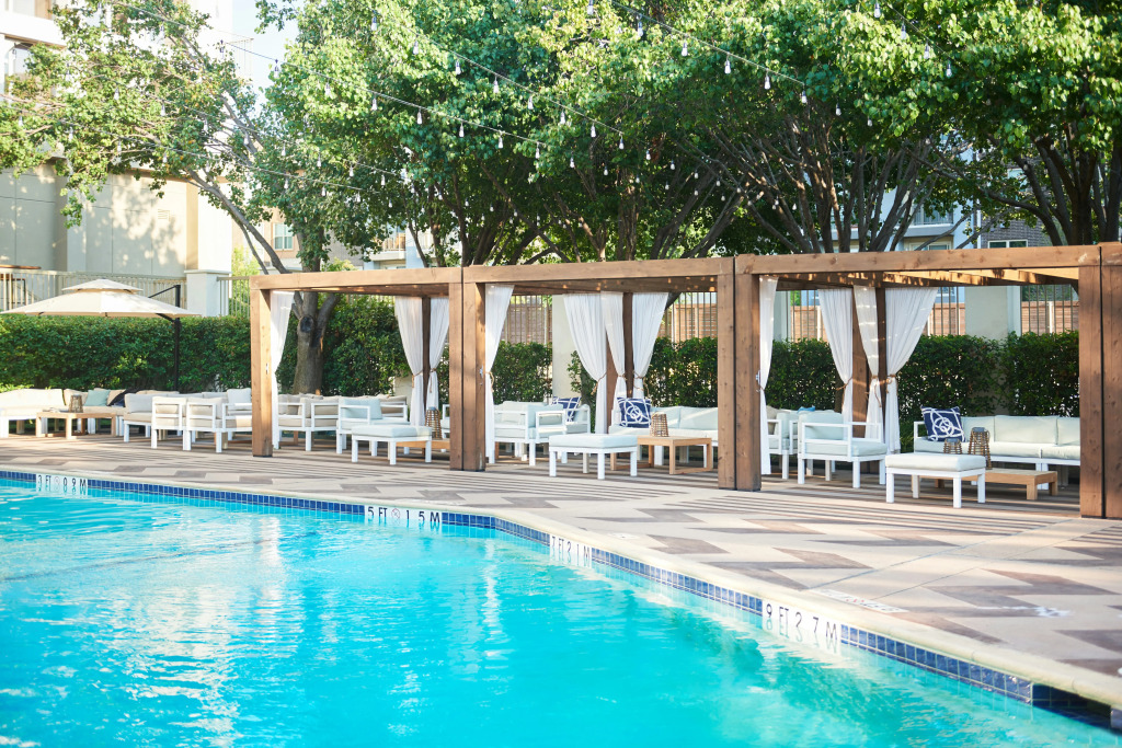 DoubleTree by Hilton Dallas Market Center