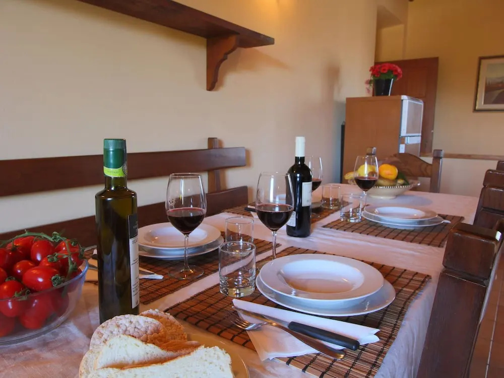 Farmhouse in Campriano