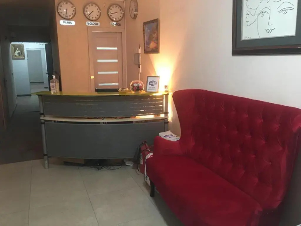 Home Hotel Novoslobodskaya