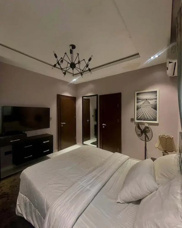 Reign Luxury Apartment