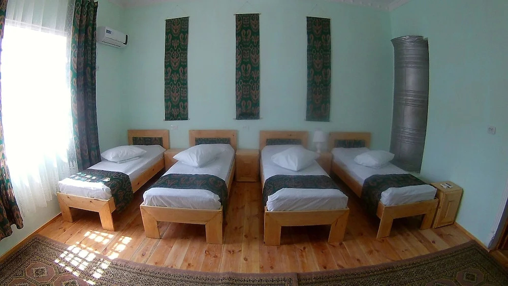 Семейный гостевой дом Yoqut House