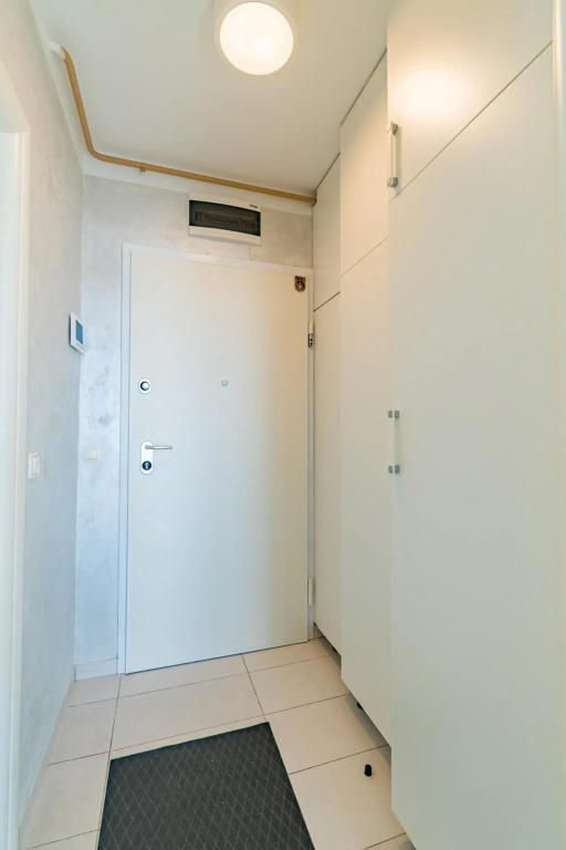Flexible SelfCheckIns 30 - Zagreb - Garage - Electric vehicle ccharger - Big Loggia - New - Apartments Repinc 30