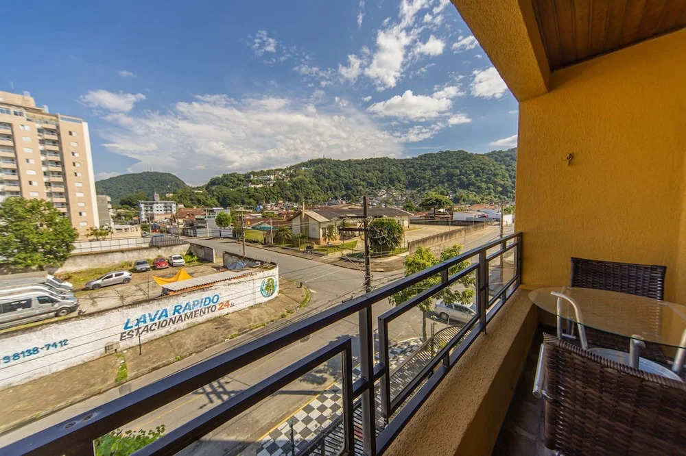 Apartamento Pet Friendly a 450m da Praia Enseada