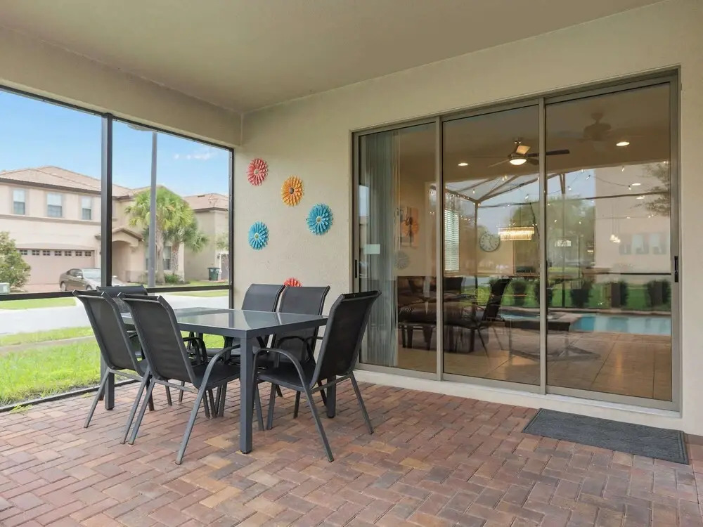 Family Fun Retreat Near Disney With Game Room & Themed Bedrooms