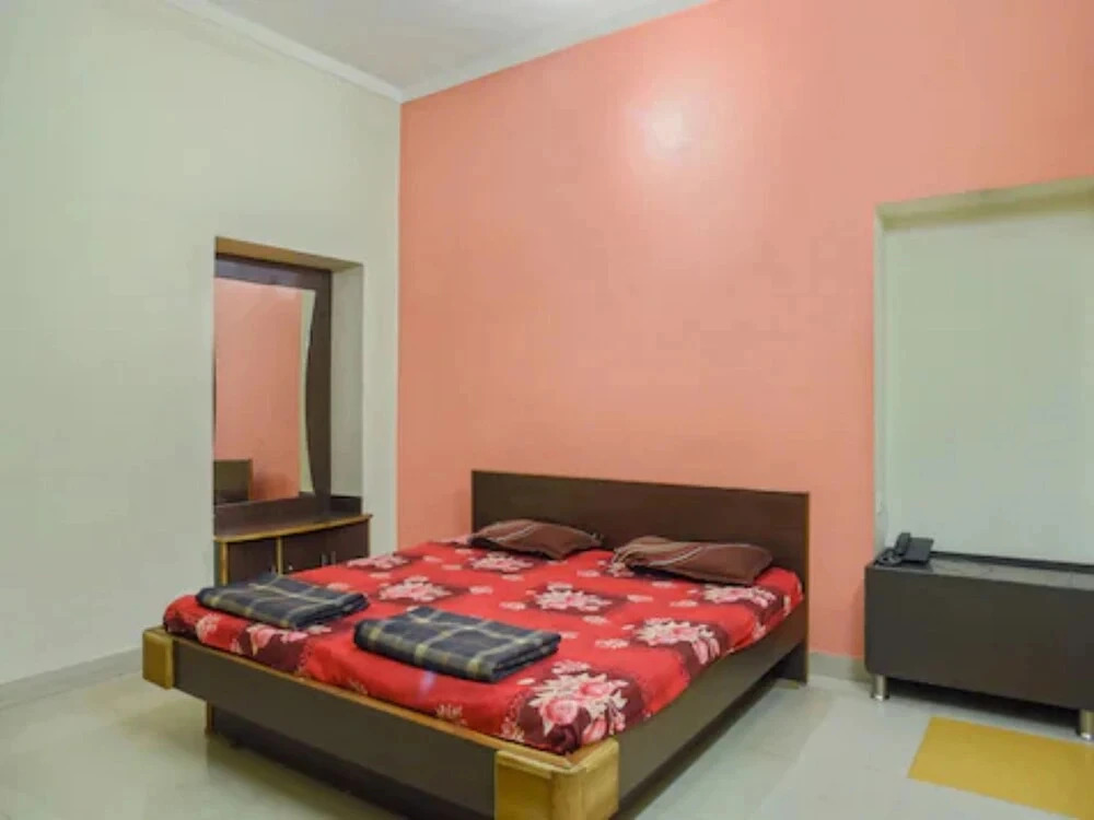 Goroomgo Polo Inn Jodhpur