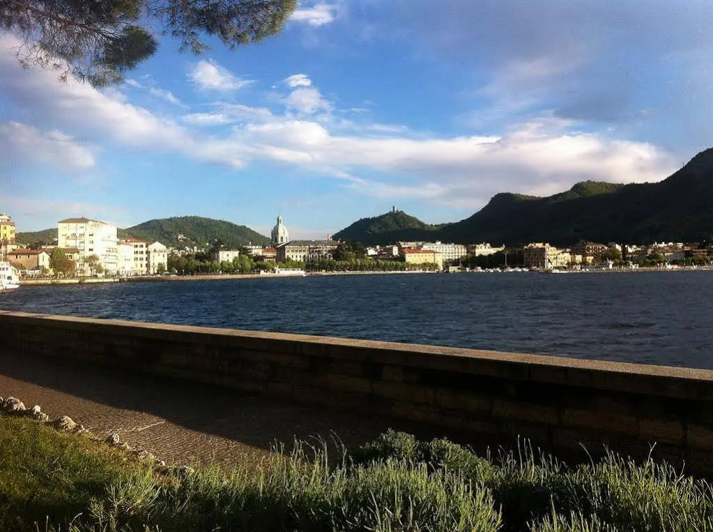 Como At Home