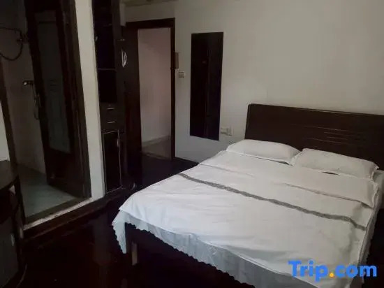 Putian Achuan Hostel