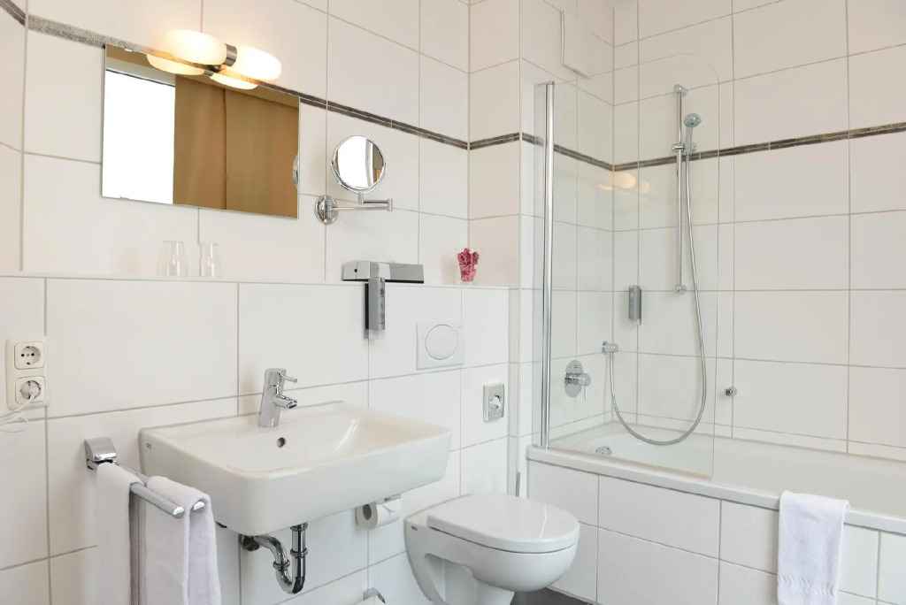 1A Business Hotel