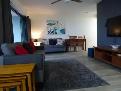 Deepwater Cove Unit 1, 68 Lower Gay Tce Bulcock Beach