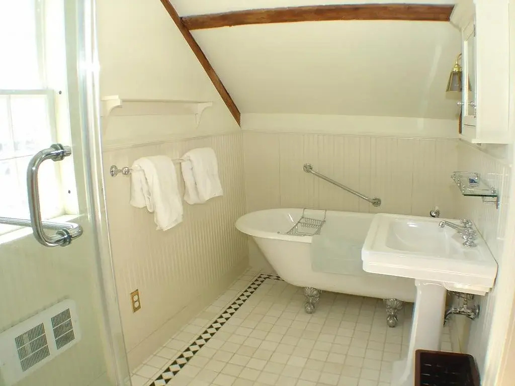 Windsor House Inn
