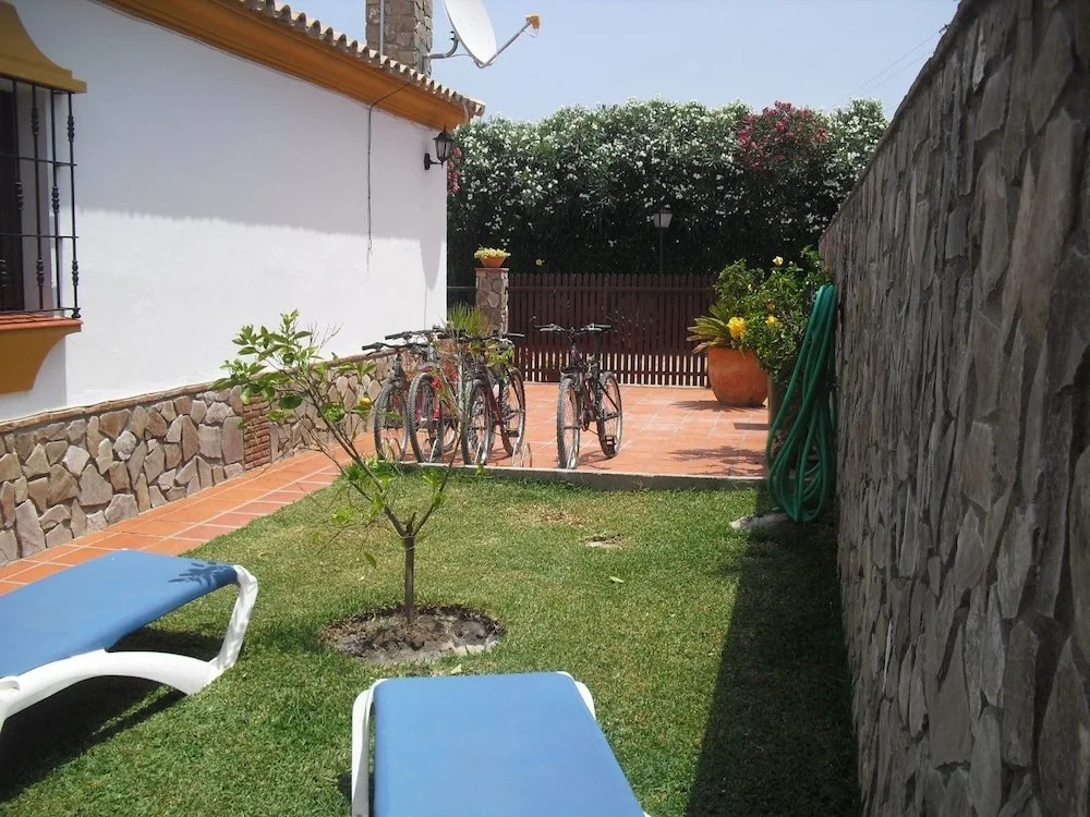 Cadiz 101737 3 Bedroom Holiday home By Mo Rentals