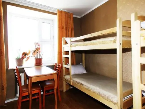 Top Hostel and Tours