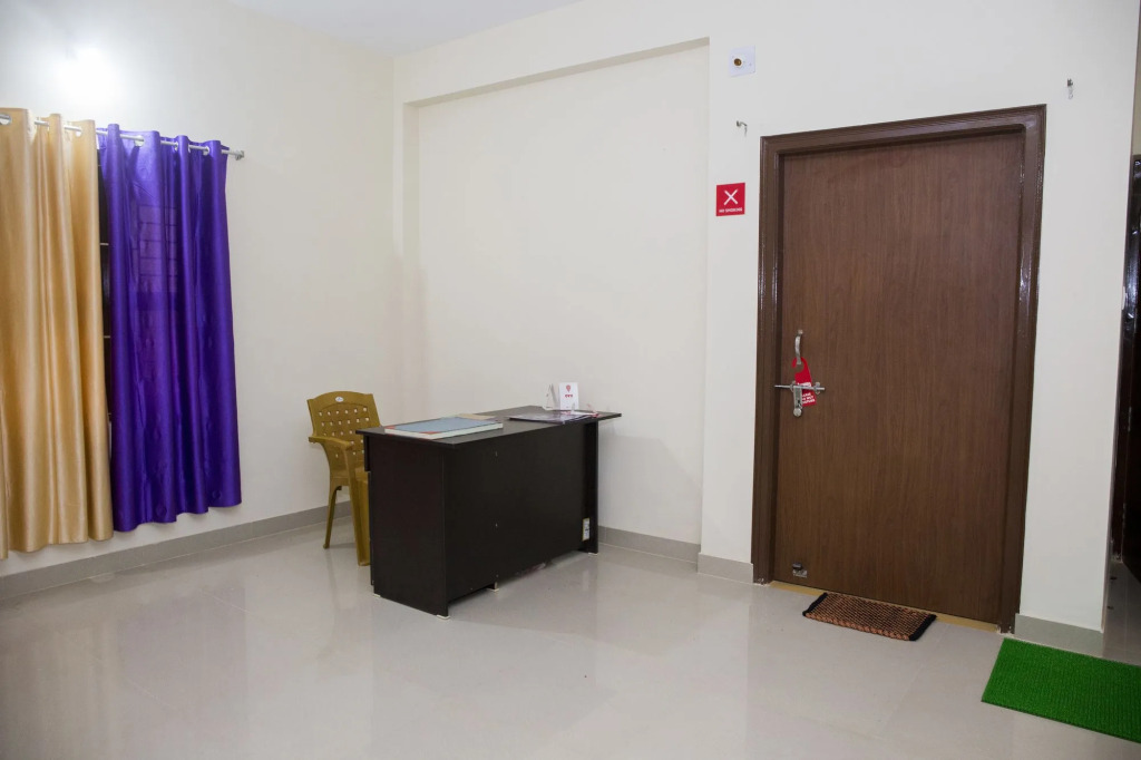 Capital Guest House 2 by OYO Rooms