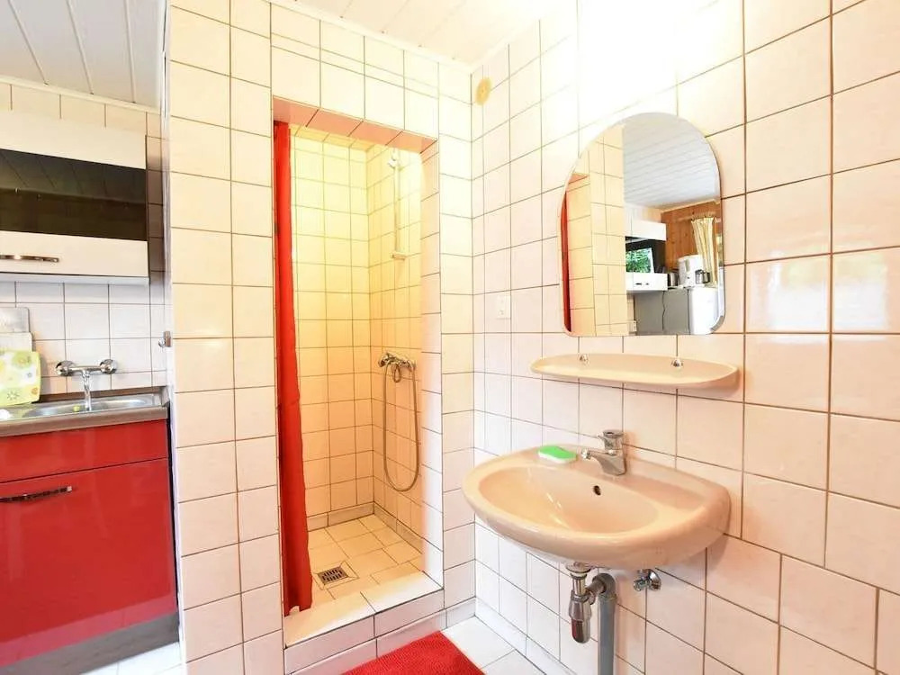 Moderne Ferienwohnung in Kuhlungsborn im Grunen