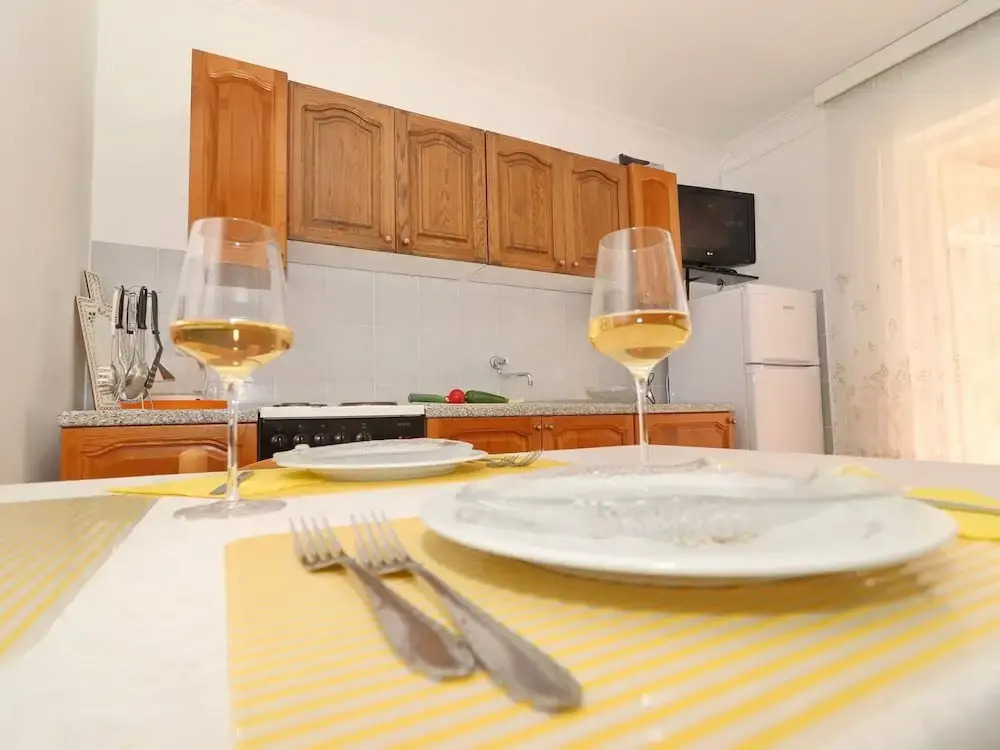 Apartments Villa Marijana - One Bedroom Apartment With Terrace and Garden View