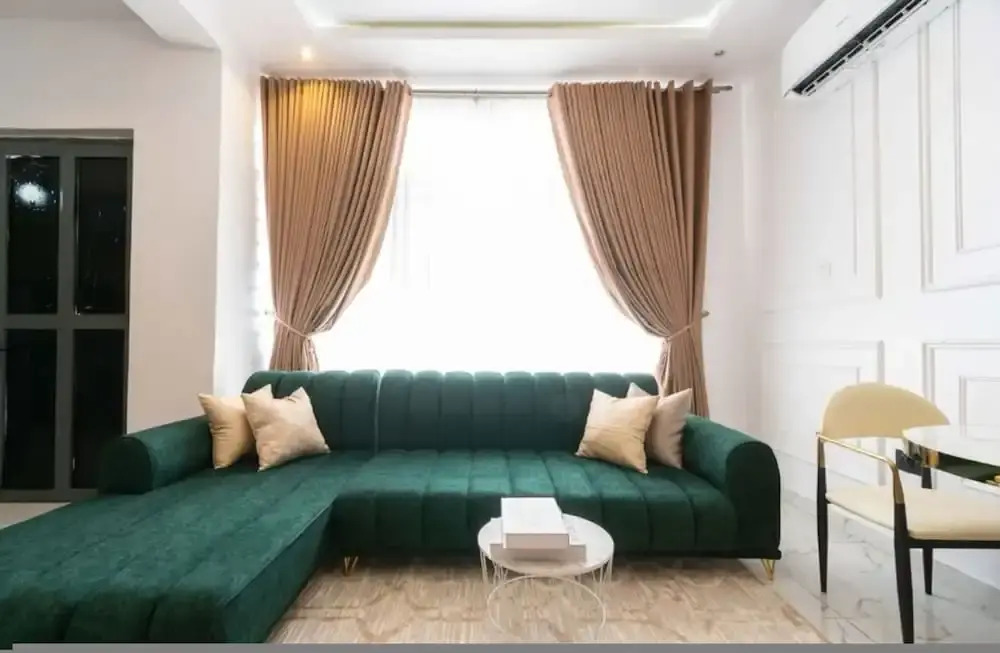 Lux Lekki Home w PS5 Balcony 24 7 Power Security