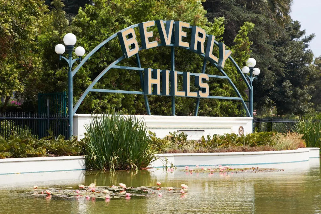 The Crescent Hotel Beverly Hills