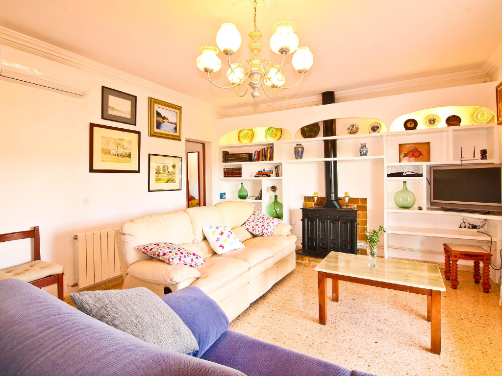 Can Alfaro - Three Bedroom