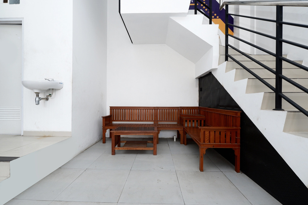 SPOT ON 2026 Arta Residence