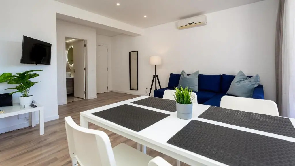 Bright & Charming 1BDR Apartment W/ Pool by LovelyStay