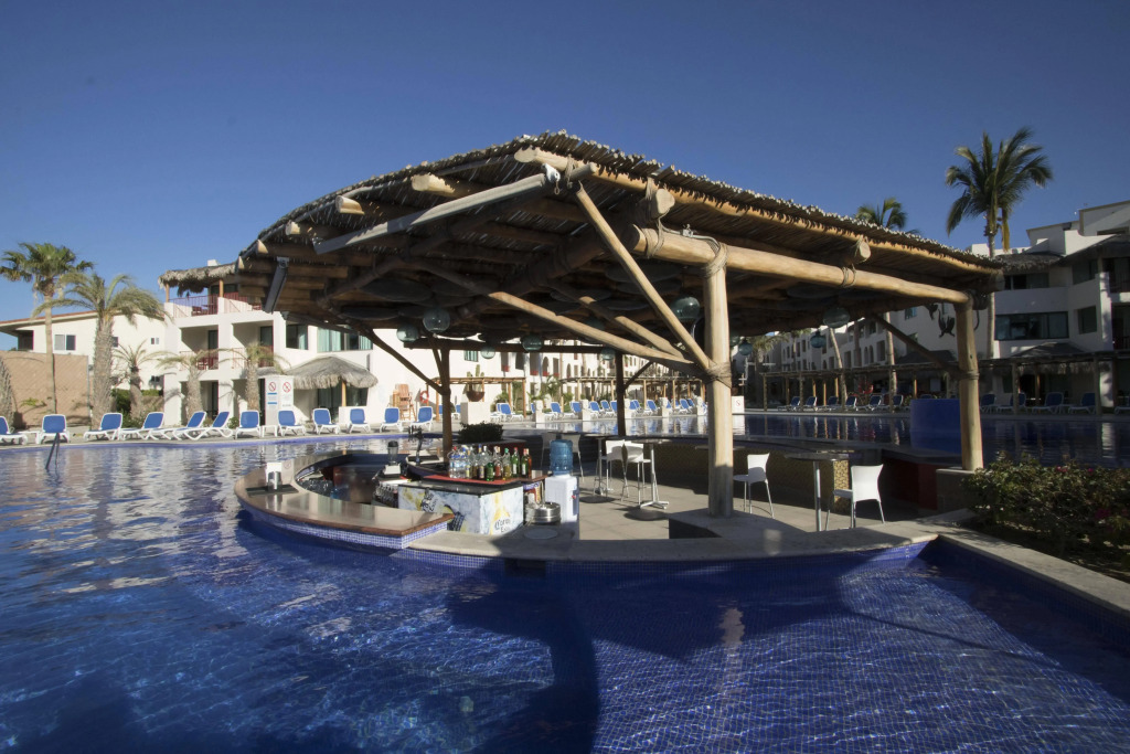 Grand Decameron Los Cabos, A Trademark All-Inclusive Resort