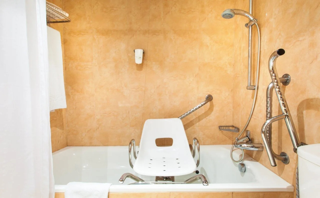 Holiday Inn Lisbon-Continental by IHG