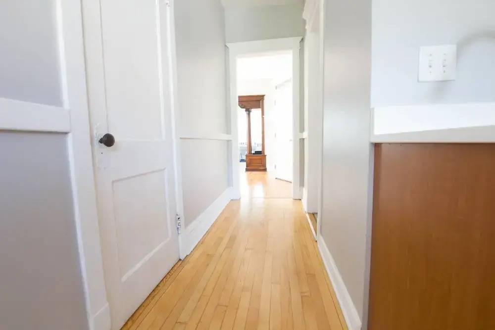 Classic Lincoln Park Charmer - 3bdr Steps to Train