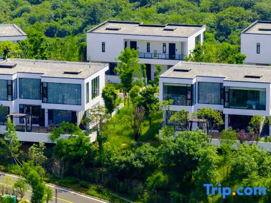 Yixing InLong  Lingshang Holiday House