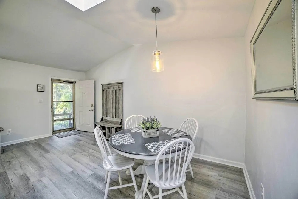 Pet-friendly Home Near Dtwn Tallahassee!