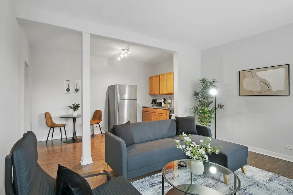 Chic 1BR - Harper rep