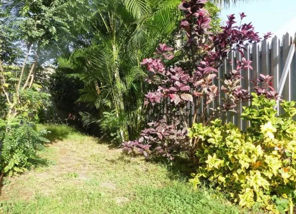 House With 3 Bedrooms in L'etang Sale, With Enclosed Garden and Wifi - 7 km From the Beach